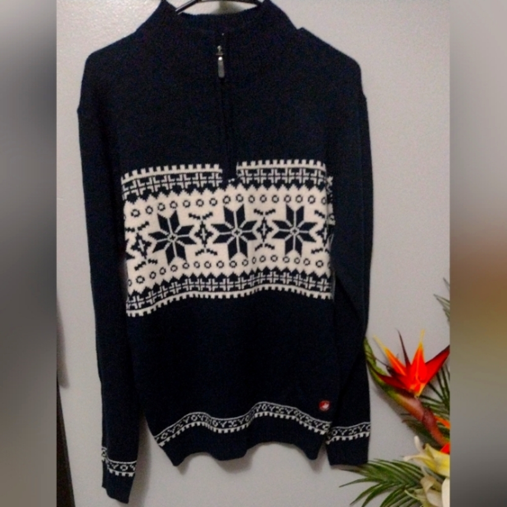 Canada Weathergear Men's Sweater Size Small